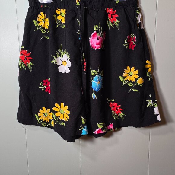 Your favorite floral summer casual set - Picture 3 of 4